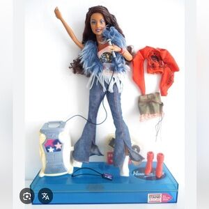 NIB - Vintage American Idol Simone Barbie Doll w/Karaoke Machine & Accessories